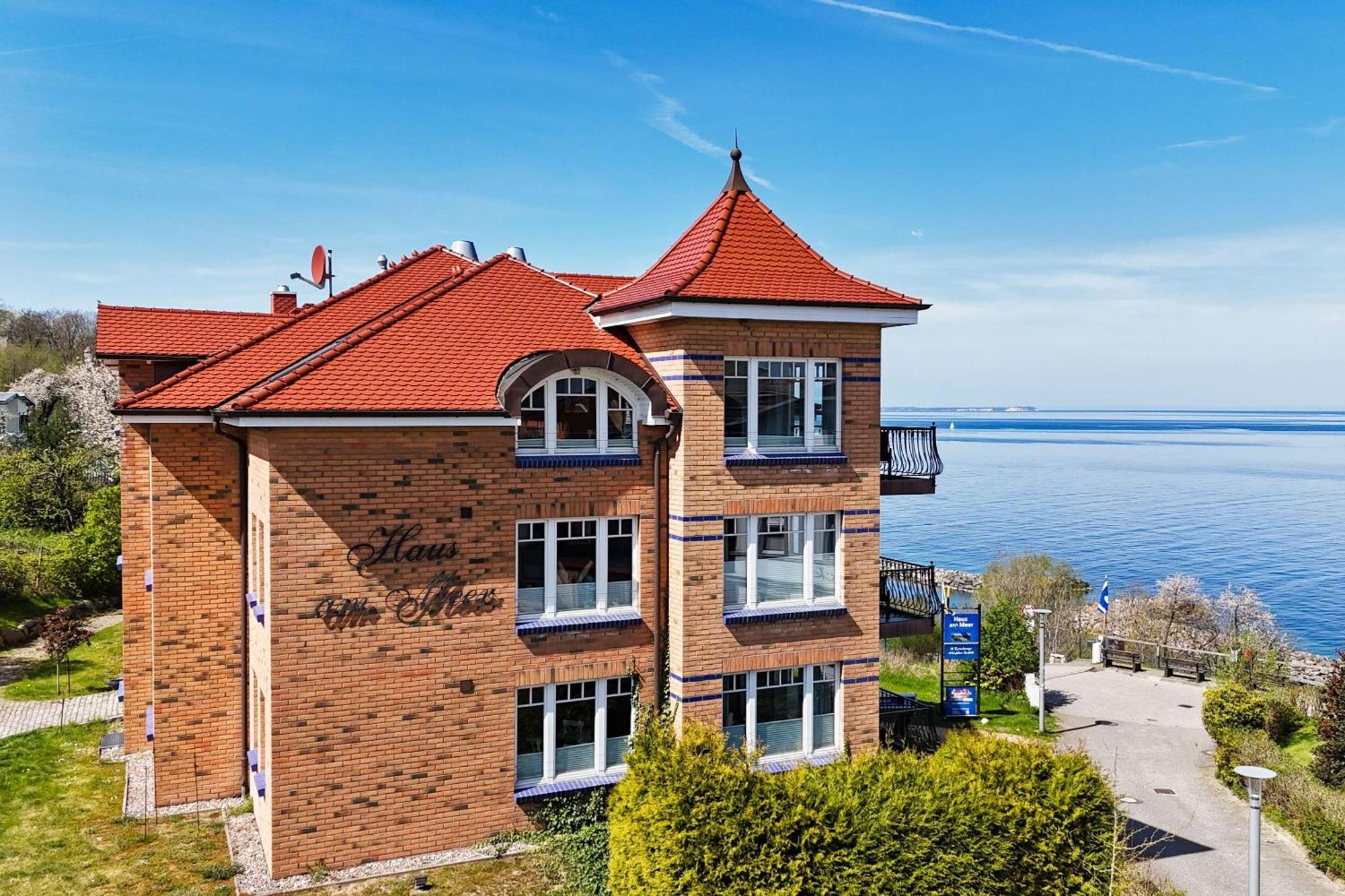 Ferienwohnung Mit Traumhaftem Meerblick - Haus Am Meer Fewo 01 Lohme Exterior foto